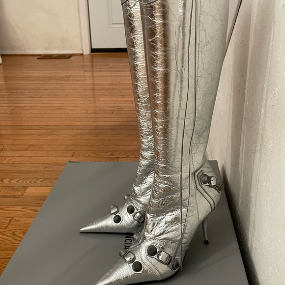 Balenciaga
Women's Cagole High Heel Boots 8.5 - Picture 4 of 12